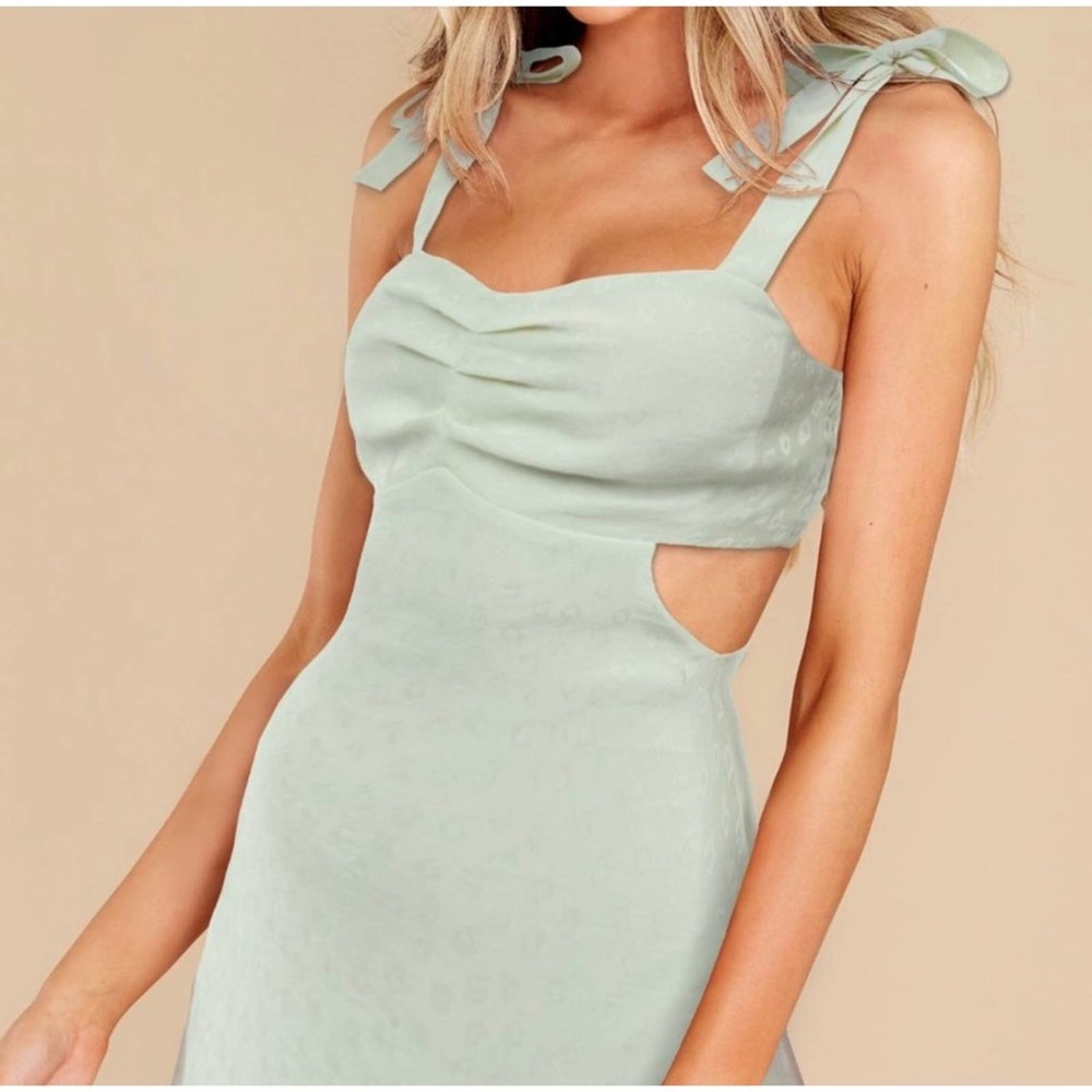 1 LEFT! Self Tie Sleeveless Cut Out Tiered Mini Women’s Cute Dress - Picture 7 of 13